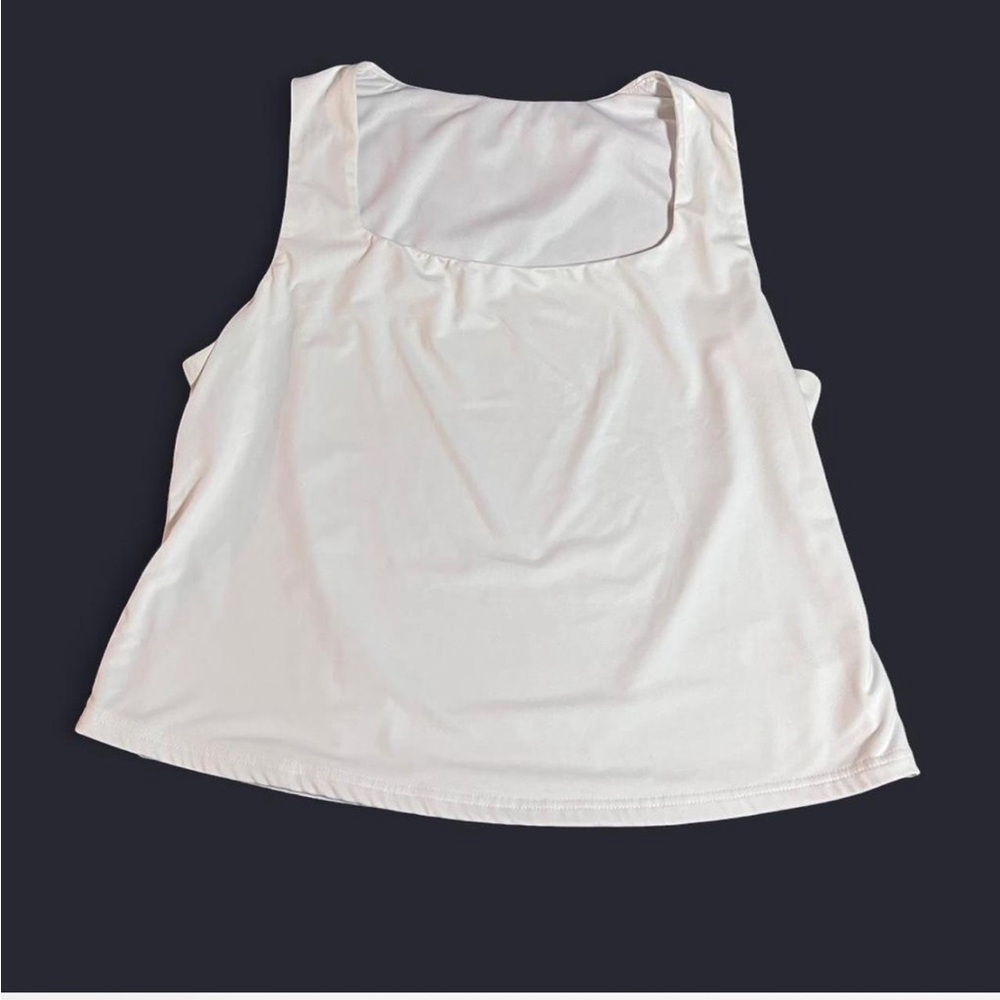 SHEIN Classic White Tank Top
